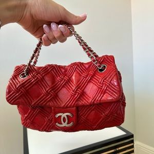 Chanel Rare 2006 Red Lambskin Stitched Medium Flap Bag